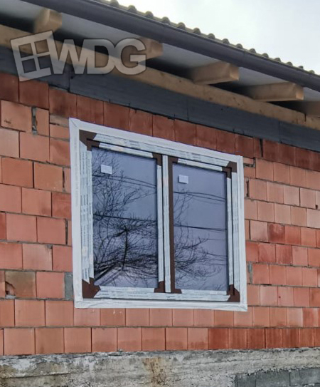 Montaj cu benzi etanșante